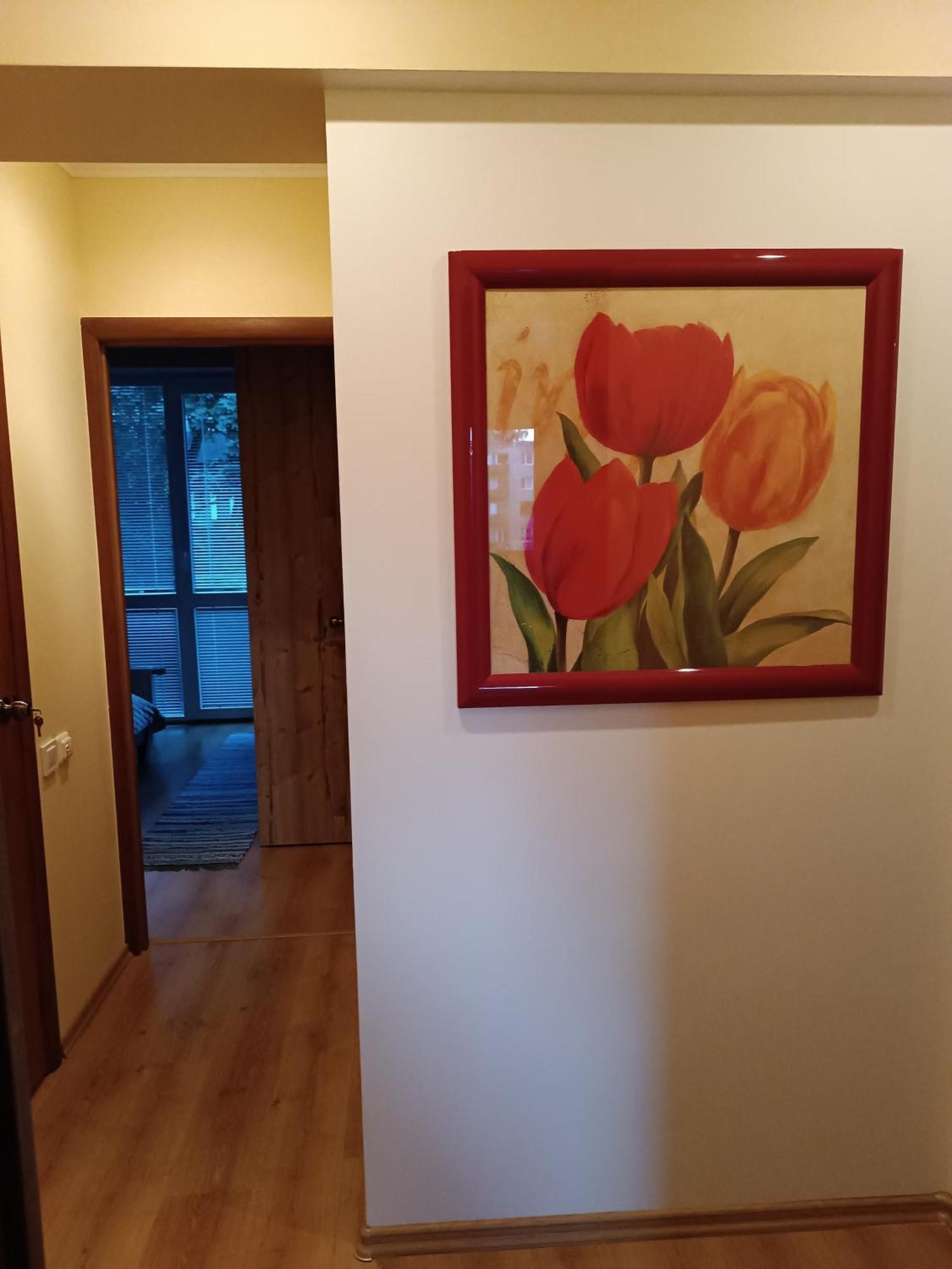 Quiet Dzelzavas Street Apartment ريغا المظهر الخارجي الصورة
